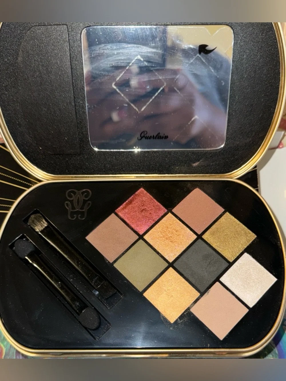 GUERLAIN Goldenland palette